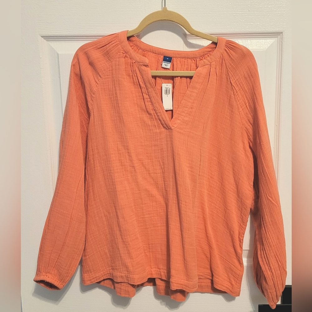 NWT Coral Top